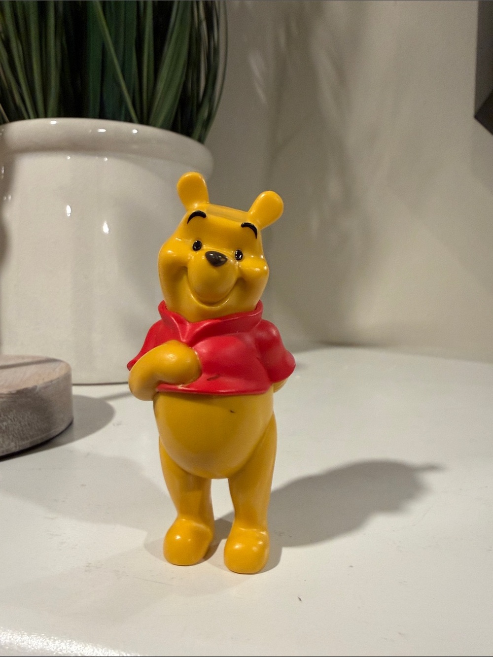 Disney Winnie the Pooh figure       kids toy toys figures boys girls